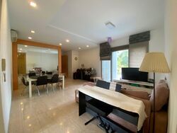 The Trumps (D14), Condominium #587025201